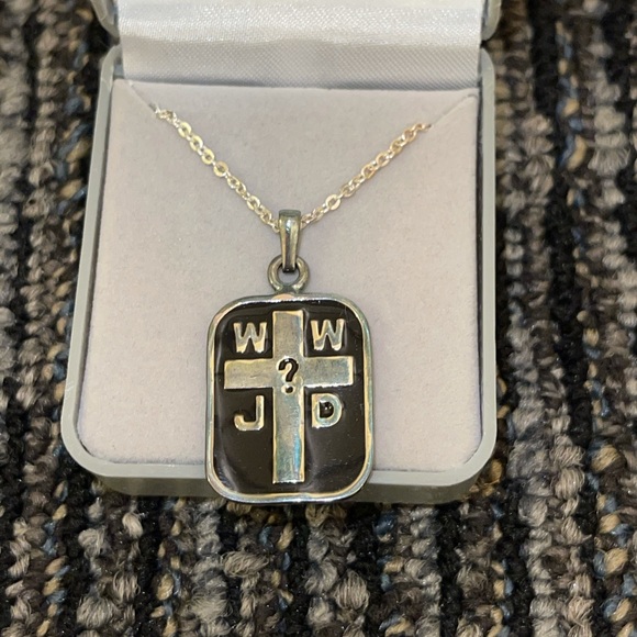 Autom NIB WWJD Necklace - Picture 2 of 4